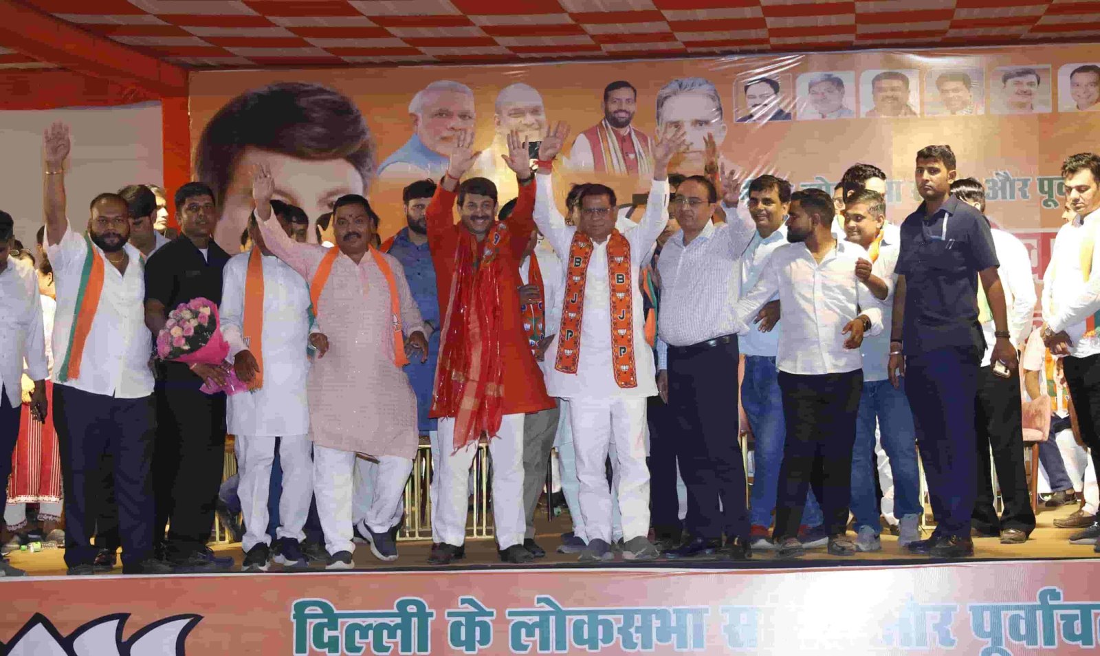 Rajesh Nagar के समर्थन में नवीन नगर में गरजे भाजपा सांसद Manoj Tiwari 